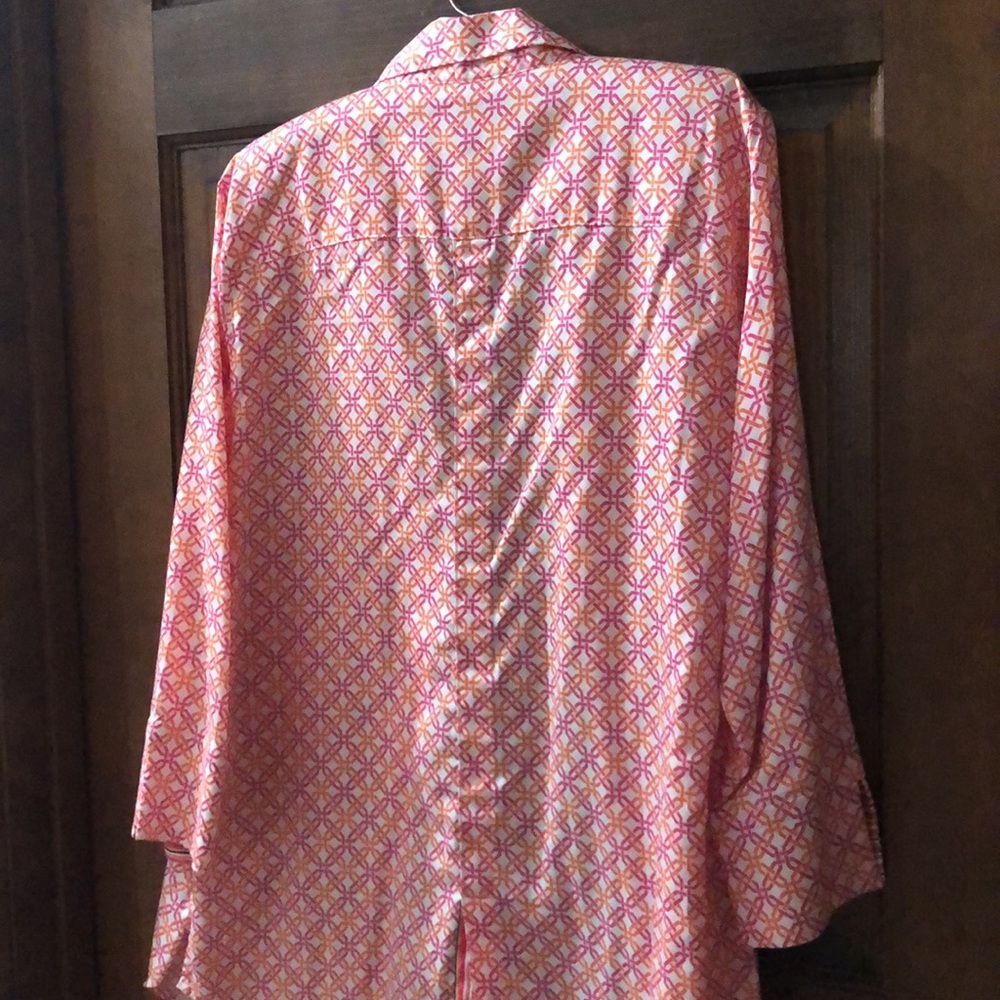 Fox Croft blouse.  8 - Picture 4 of 9